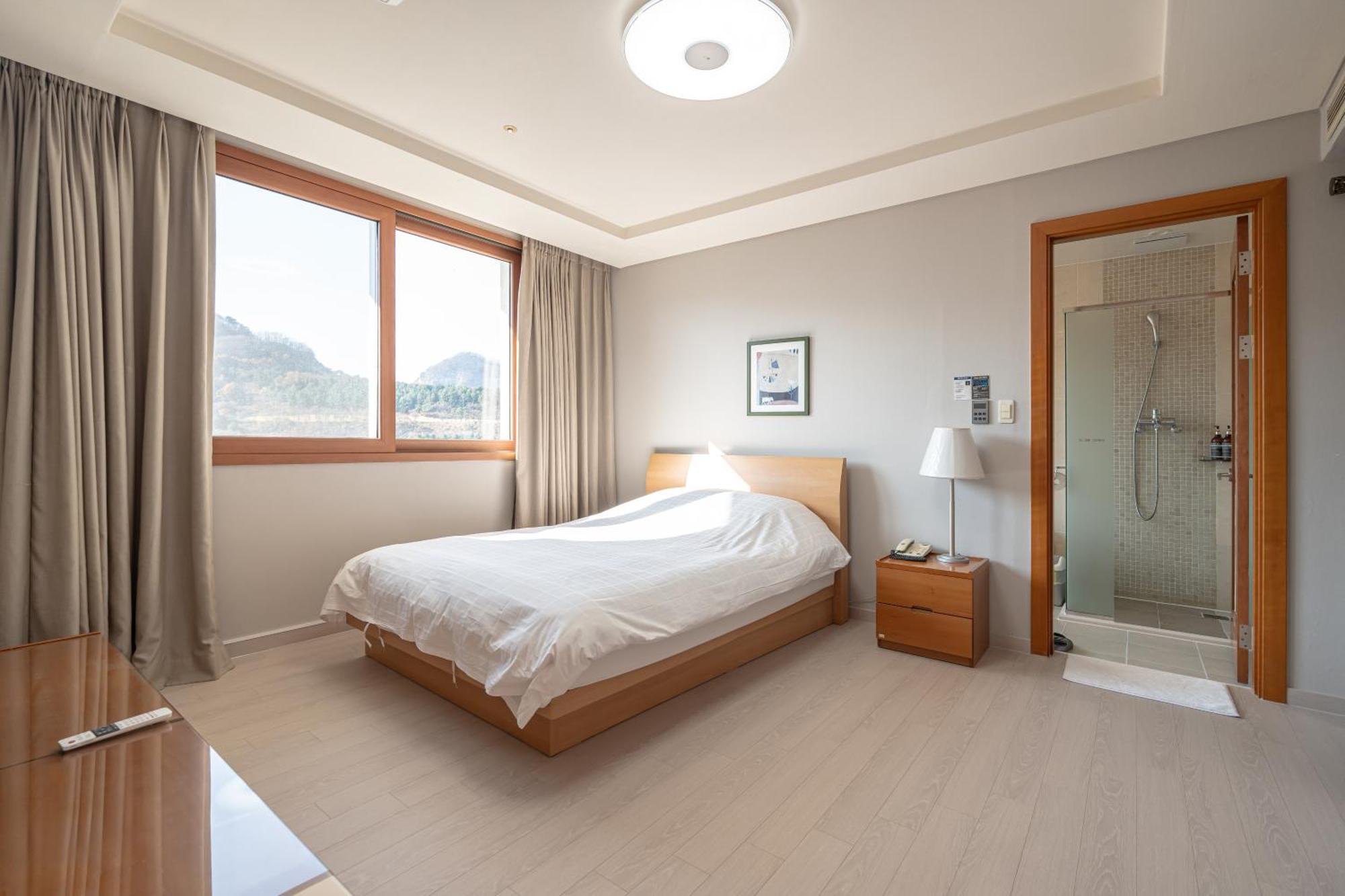 Elysian Gangchon Resort Чхунчхон Экстерьер фото