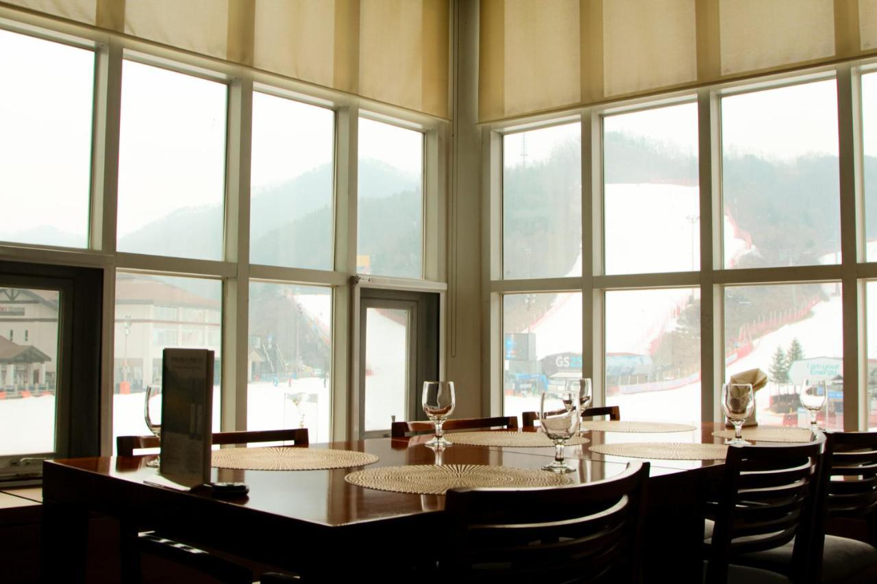 Elysian Gangchon Resort Чхунчхон Экстерьер фото